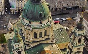 Seasons Design Rooms Budapest
