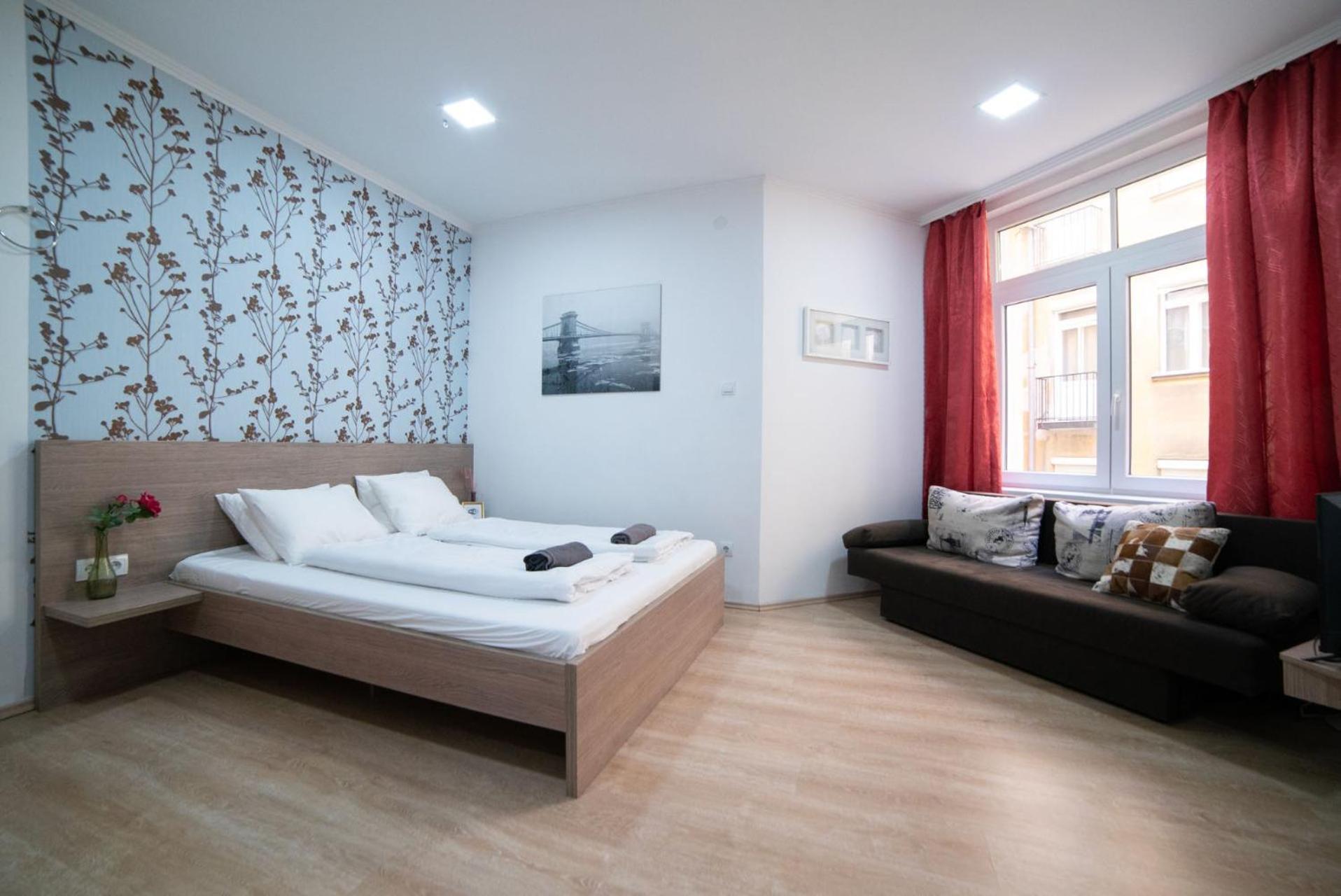 Seasons Design Rooms Budapest Esterno foto